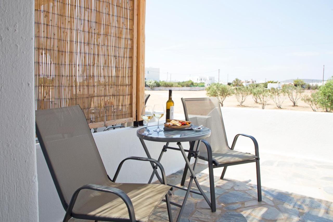 Paros King Aparthotel Aliki  Bagian luar foto